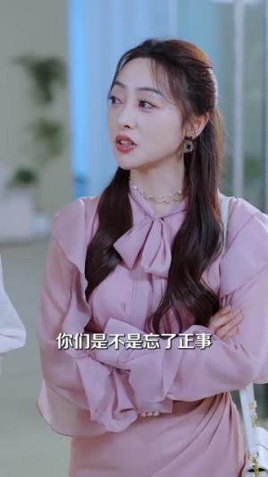 离婚后，哥哥们送我十个男模（三个哥哥送我十个男模）超甜短剧分享