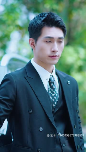 前妻归来陆总逼婚99次(50集) 前妻归来陆总逼婚99次(50集)口碑之选免费看