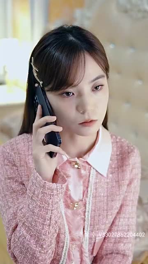 千亿影后魂穿十八线女星（100集）追风的女孩短剧