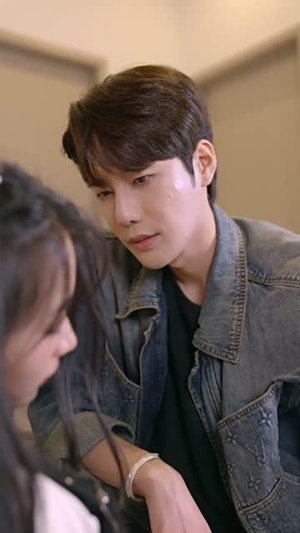 摄政王穿到现代要娶我(82集) 摄政王穿到现代要娶我(82集)短剧解说全集