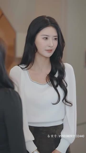 热辣滚烫之华丽变身(85集) 热辣滚烫之华丽变身(85集)超火短剧抢先看