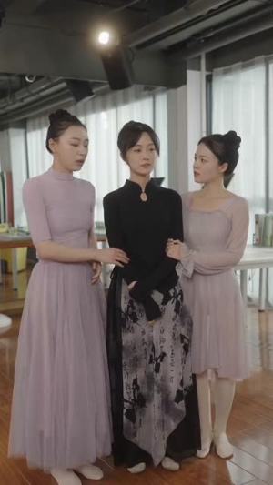 春时花意(90集) 春时花意(90集)短剧抢先看