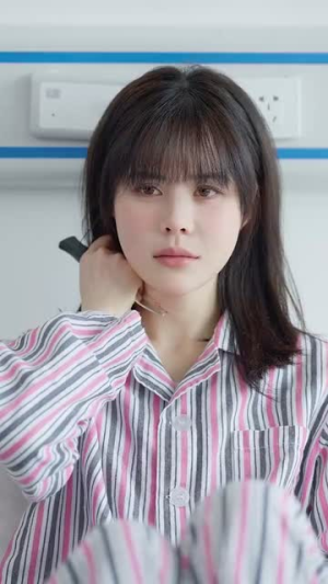 爱意随风散云霄(30集) 爱意随风散云霄(30集)最火短剧热播中