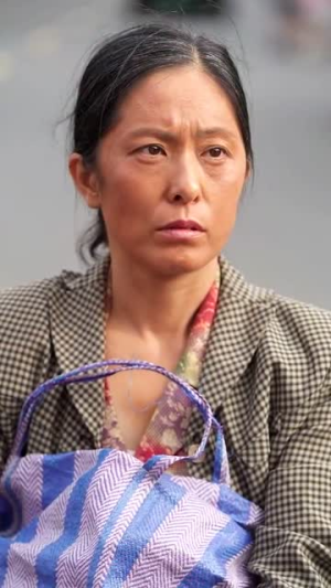 妈妈别哭之浪子回头(72集) 妈妈别哭之浪子回头(72集)热门短剧推广