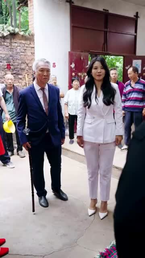 后山的女人(50集) 后山的女人(50集)火爆短剧热播中