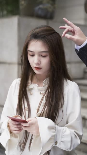 霍先生你老婆又跑了(51集) 霍先生你老婆又跑了(51集)短剧更新抢先看