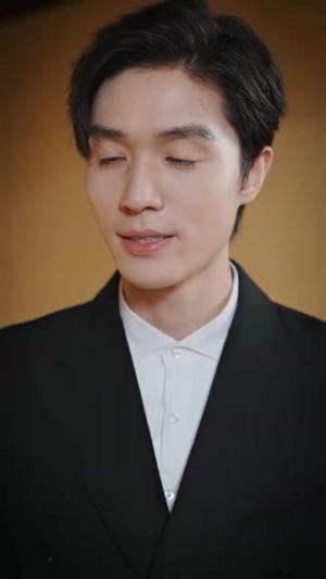 偷龙转凤(80集) 偷龙转凤(80集)精彩短剧上线