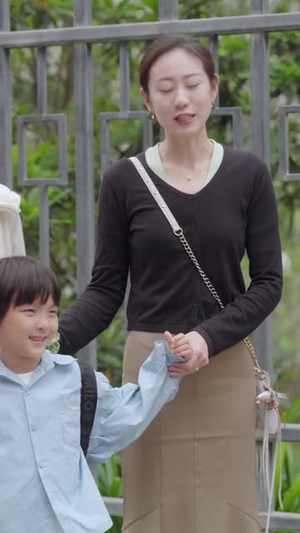 热点女王(12集) 热点女王(12集)独家短剧免费看