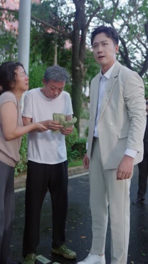 谁明浪子心(75集) 谁明浪子心(75集)精彩短剧看不停