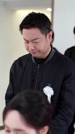 错把亲疏分你我(30集) 错把亲疏分你我(30集)精彩短剧片段