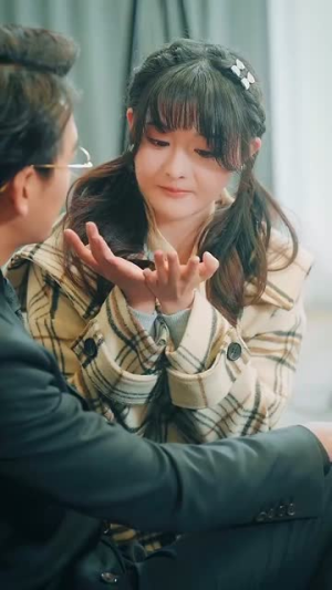 藏不住的喜欢（100集） 火爆热门短剧