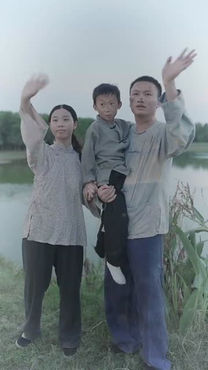 清明出游之我的爱国爷爷(35集) 清明出游之我的爱国爷爷(35集)精彩短剧后续