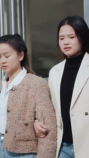 不消失的母爱(60集) 不消失的母爱(60集)热门短剧榜单