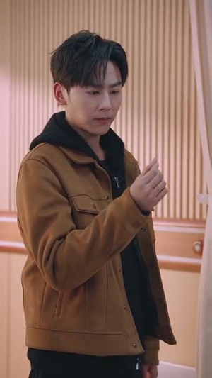 霸道医仙:从扯下女神玉佩开始(82集)  霸道医仙:从扯下女神玉佩开始(82集) 360网盘观看