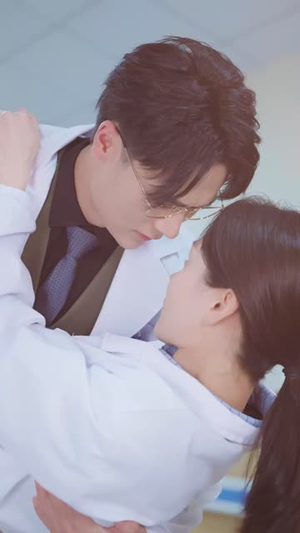 急诊室外的那个电话(40集) 急诊室外的那个电话(40集)经典回顾免费看