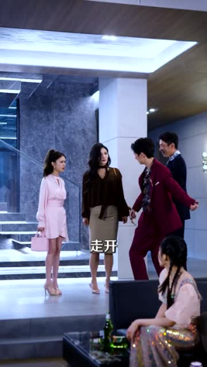 寄生(41集) 寄生(41集)短剧精彩不断