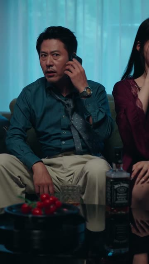 救命上司竟成了我的后妈(72集) 救命上司竟成了我的后妈(72集)河马免费短剧