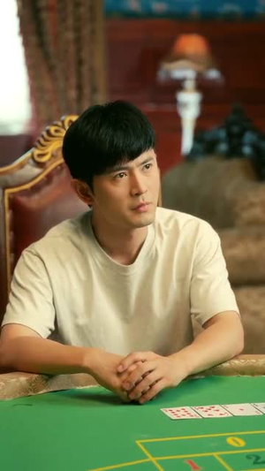 胜率百分之一看我如何逆袭成股神 (83集) 胜率百分之一看我如何逆袭成股神 (83集)短剧精彩片段