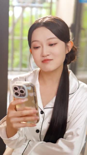 直播捡漏我靠透视纵横商海(80集) 直播捡漏我靠透视纵横商海(80集)好看的短剧