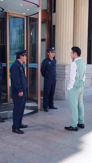 重生后我被姐姐们团宠了(80集) 重生后我被姐姐们团宠了(80集)火热短剧抢先看