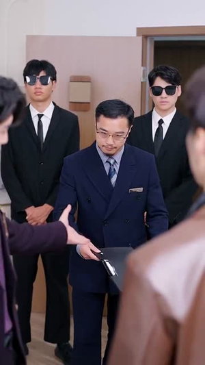 物价贬值天堂即是深渊(61集) 物价贬值天堂即是深渊(61集)短剧抢先看