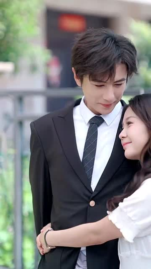 梧烬断惊鸿(60集) 梧烬断惊鸿(60集)短剧精彩绝伦