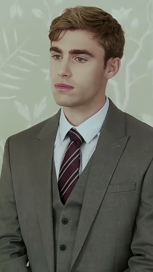 被未知的丈夫迷住(60集) 被未知的丈夫迷住(60集)第二季