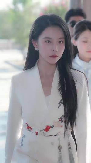 村妻扶我凌云志(80集) 村妻扶我凌云志(80集)免费全集短剧