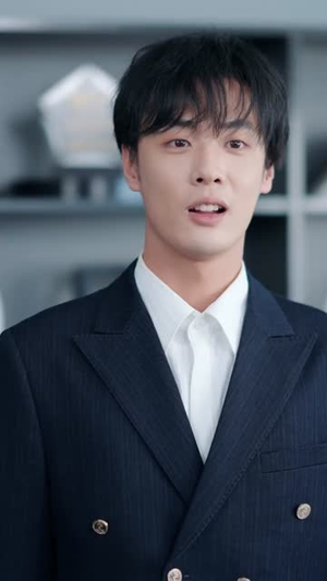 叛出家门,觉醒无限逆袭系统(72集) 叛出家门,觉醒无限逆袭系统(72集)最热短剧抢先看