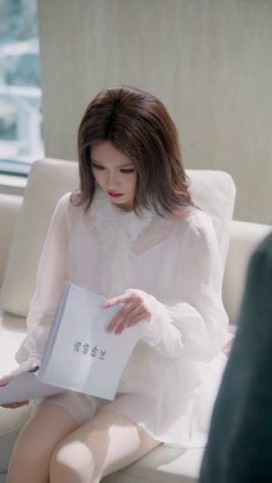 穿成炮灰女配我只想当公婆的宝贝（80集）追短剧看全集