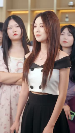 我本痴心自缚（70集）在哪看免费