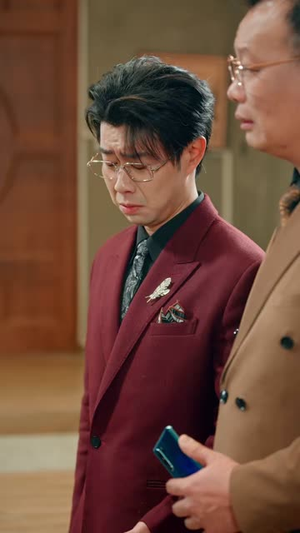 天眼鉴宝:从东莞保安开始逆袭(97集) 天眼鉴宝:从东莞保安开始逆袭(97集)追短剧看全集