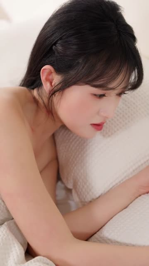 爱在谎言与真心之间(76集) 爱在谎言与真心之间(76集)短剧追不停