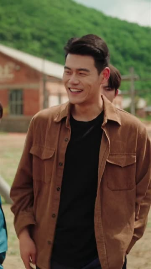 东北年代：这辈子谁也别想欺负我妻女（80集）热门短剧在线看