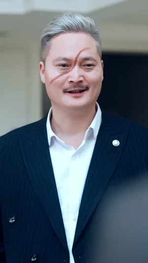 双面宠妻:我的老婆是大佬(80集) 双面宠妻:我的老婆是大佬(80集)精彩短剧免费看