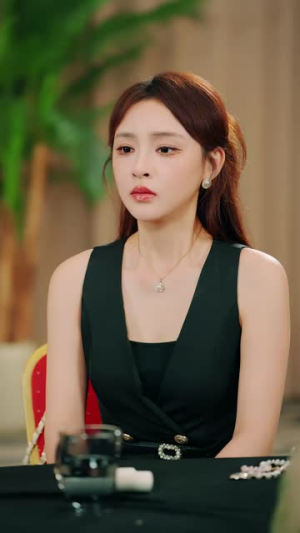 我有神眼，透视无敌（101集）女主谁演的