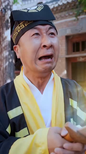 她从仙界归来护全家（86集）热门短剧推荐。