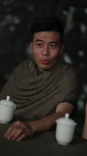 废土世界,这里的僵尸会功夫(70 集) 废土世界,这里的僵尸会功夫(70 集)精彩的网络短剧