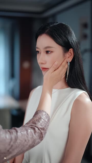 婚礼当天，新娘她不忍了（61 集）精彩短剧分享。