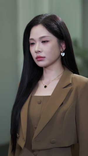 功劳被抢后我彻底不装了(40 集) 功劳被抢后我彻底不装了(40 集)简直不要太好看