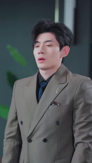 灵魂互换后前男友真香了（42 集）男主角是谁