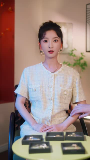假名媛幸运外卖哥（66 集）短剧爆款推荐